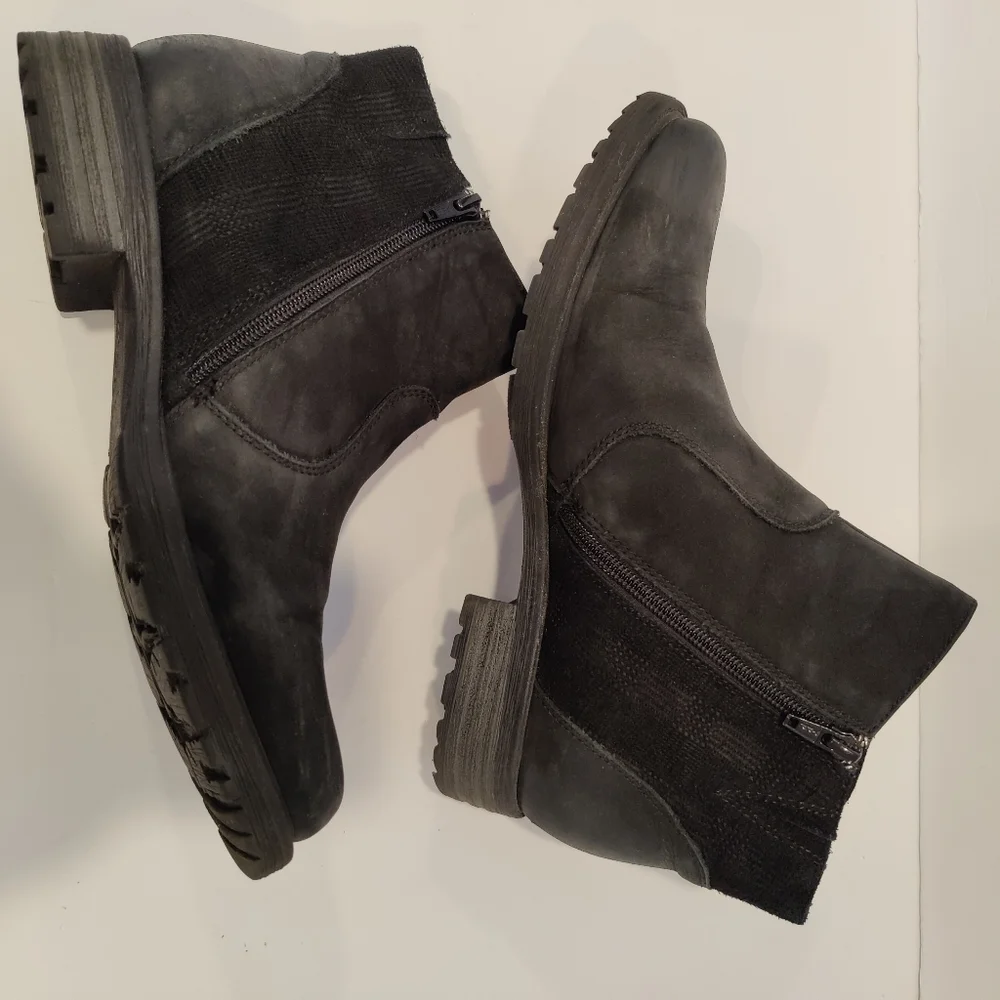 Earth Origins Womens Jordan Leather Side Zip Ankle Boots